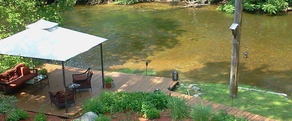 Stone Waters Inn Bellaire Ngoại thất bức ảnh